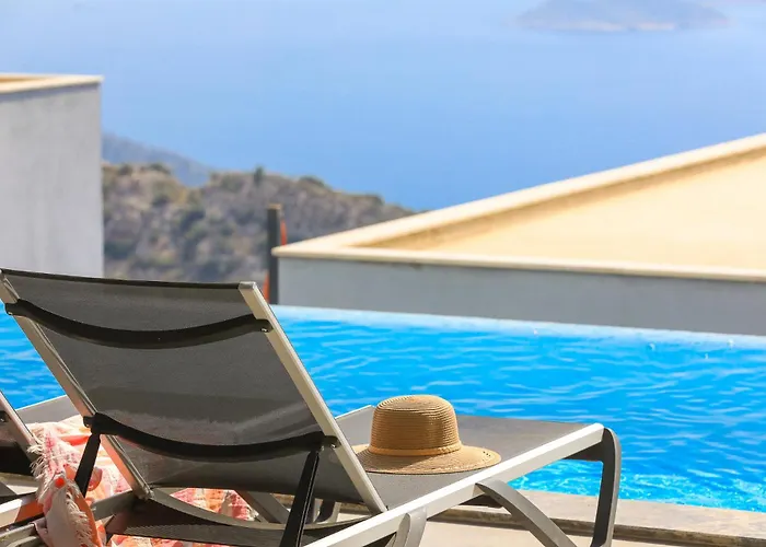 Kalkan Honeymoon Villa *