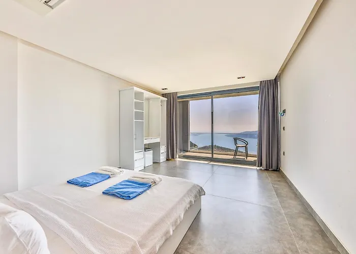 Kalkan Honeymoon Villa *